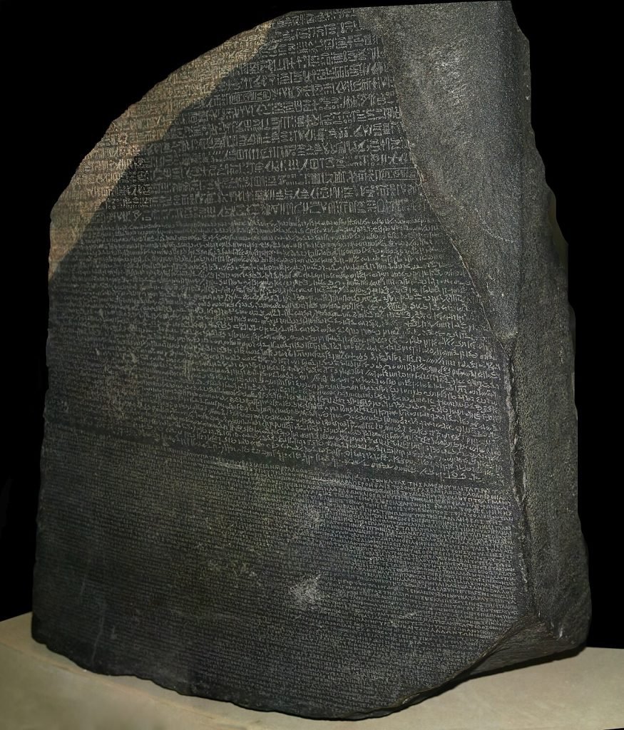 El enigma de los jeroglíficos: cómo se perdió y se recuperó la voz del antiguo Egipto