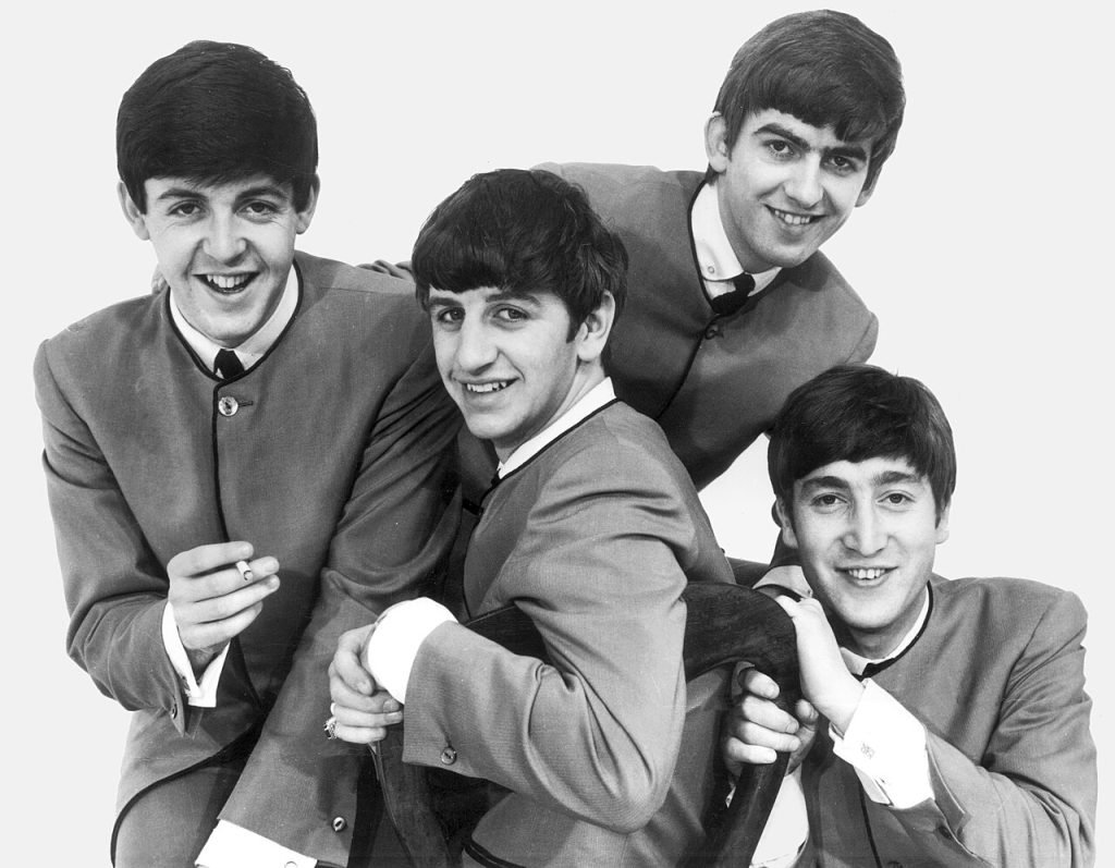 El misterio de los pies descalzos: la verdad tras la portada de Abbey Road