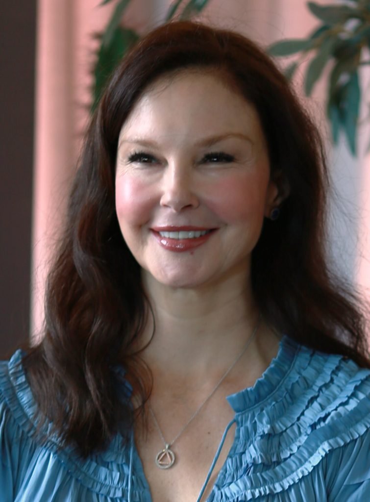 La odisea de Ashley Judd en la selva del Congo: un tropiezo, un rescate imposible y una causa