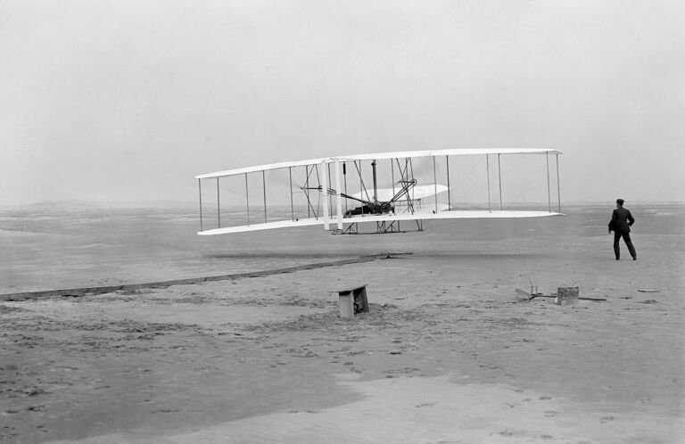 Hermanos Wright: quién inventó el avión y cómo fue el primer vuelo
